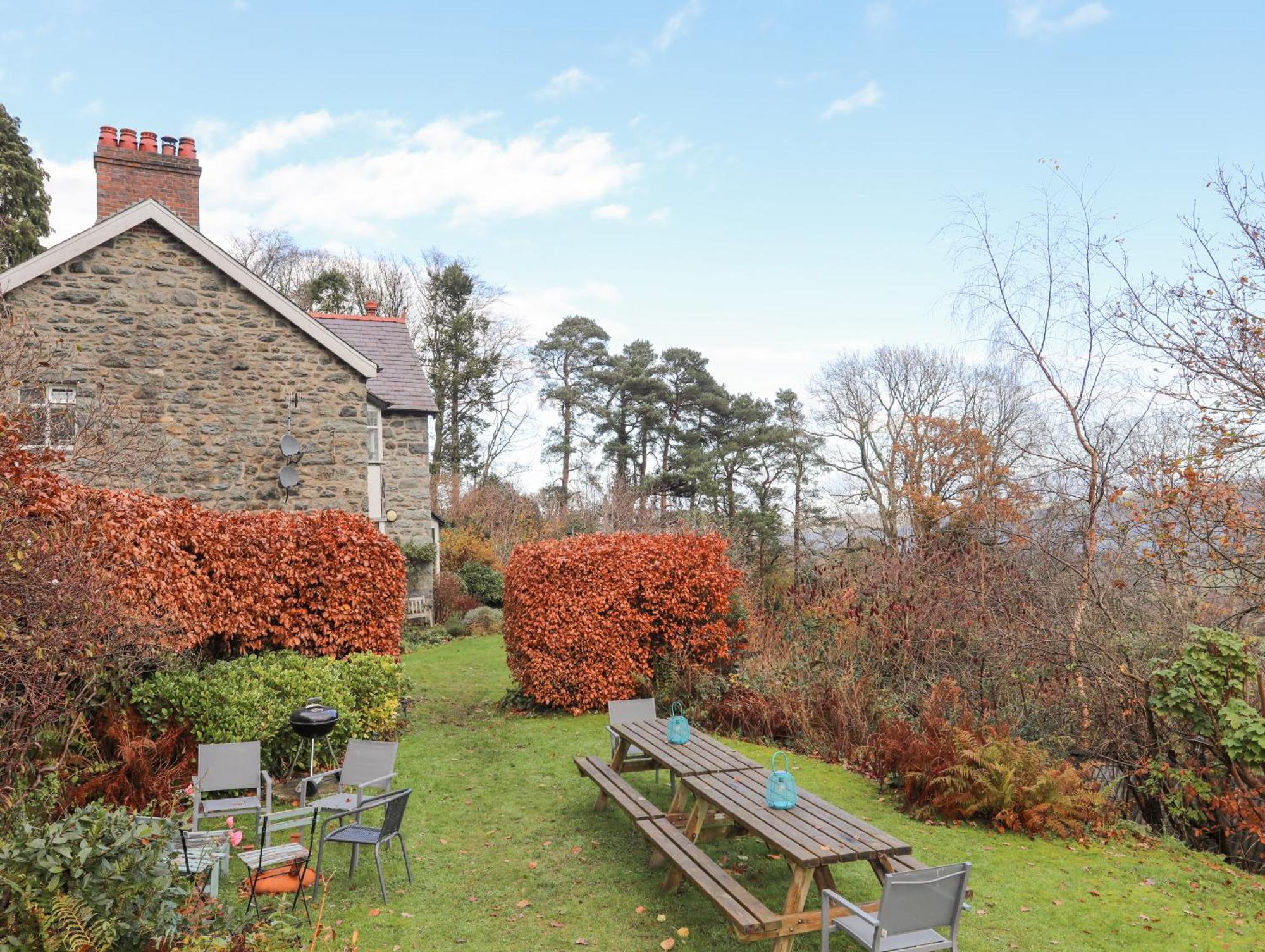 Ty'N Y Cae Villa Llanbedr-y-cennin Bagian luar foto