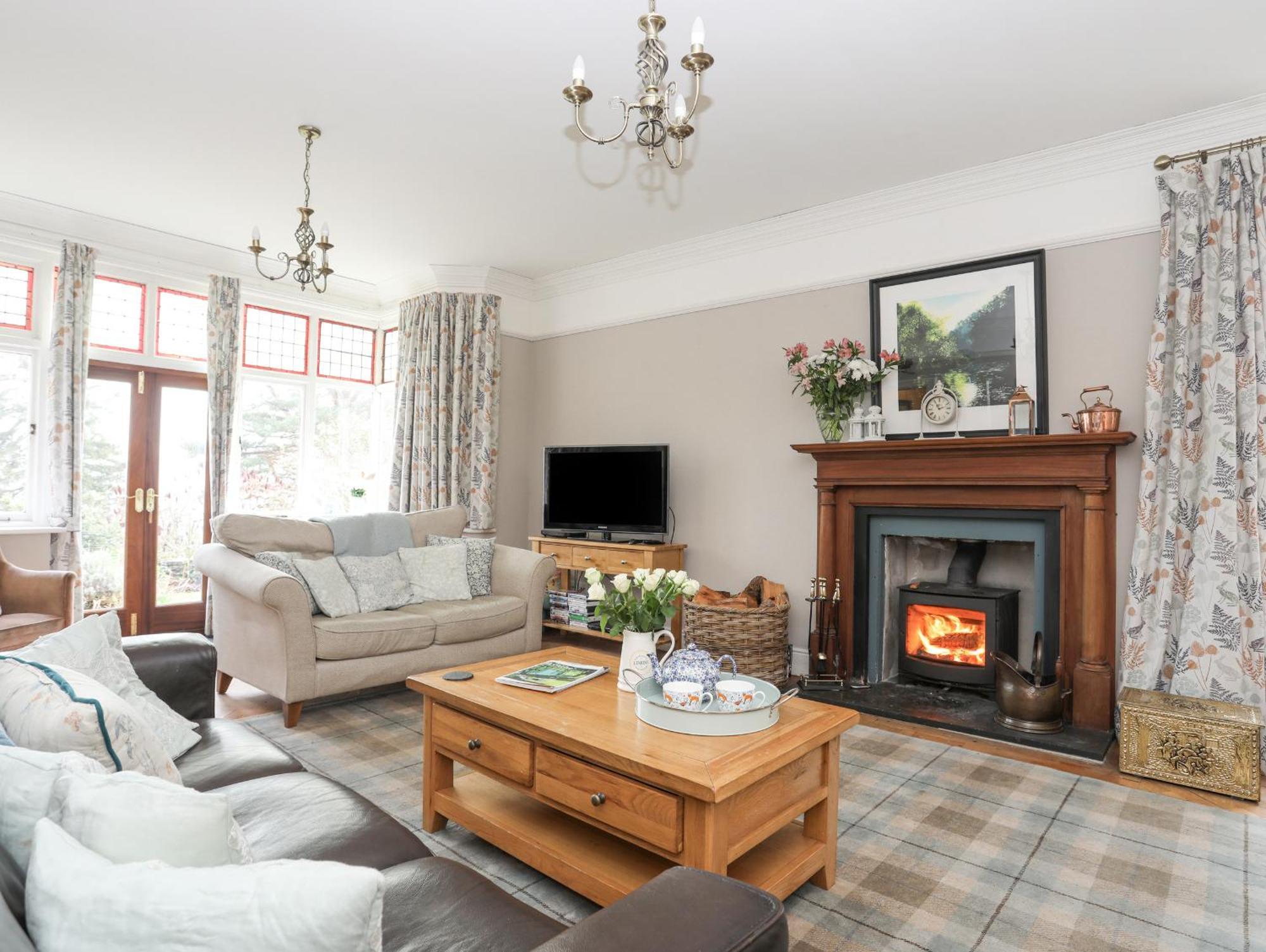 Ty'N Y Cae Villa Llanbedr-y-cennin Bagian luar foto