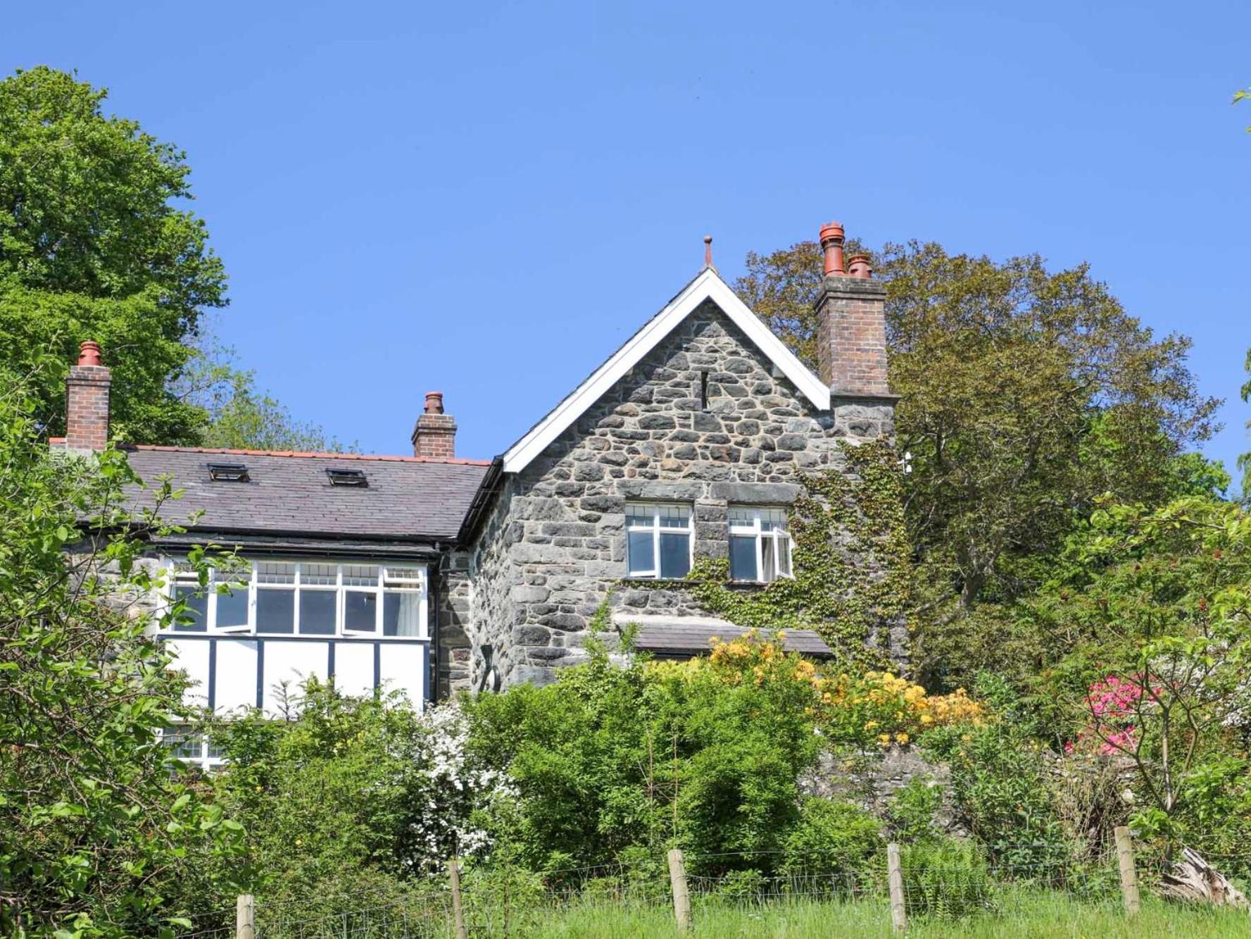 Ty'N Y Cae Villa Llanbedr-y-cennin Bagian luar foto